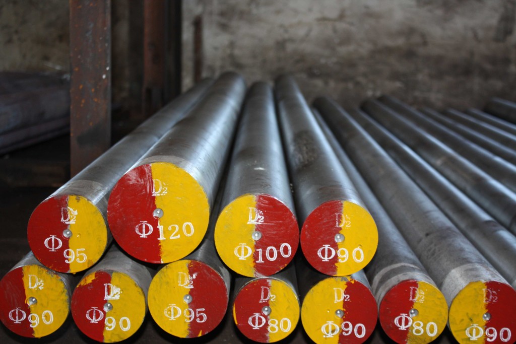 Grade D3 / 1.2080 high-carbon high-chromium tool steel round bar stocked by Purohit Steel